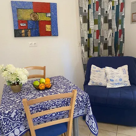 Domora Apartamento *