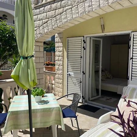 Apartamento Domora *