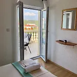 Domora Apartment *