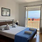 Domora